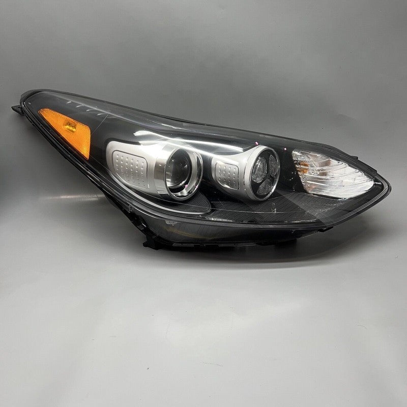 92102-D9 KIA SPORTAGE HEADLIGHT RIGHT PASSENGER HALOGEN LED 2017 2018 2019 OEM 92102-D9