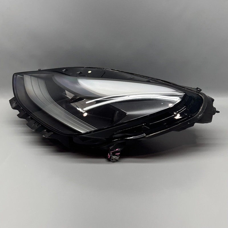 1514952-00-D TESLA MODEL 3 HEADLIGHT LEFT DRIVER 2021 2022 2023 LED OEM 1514952-00-D