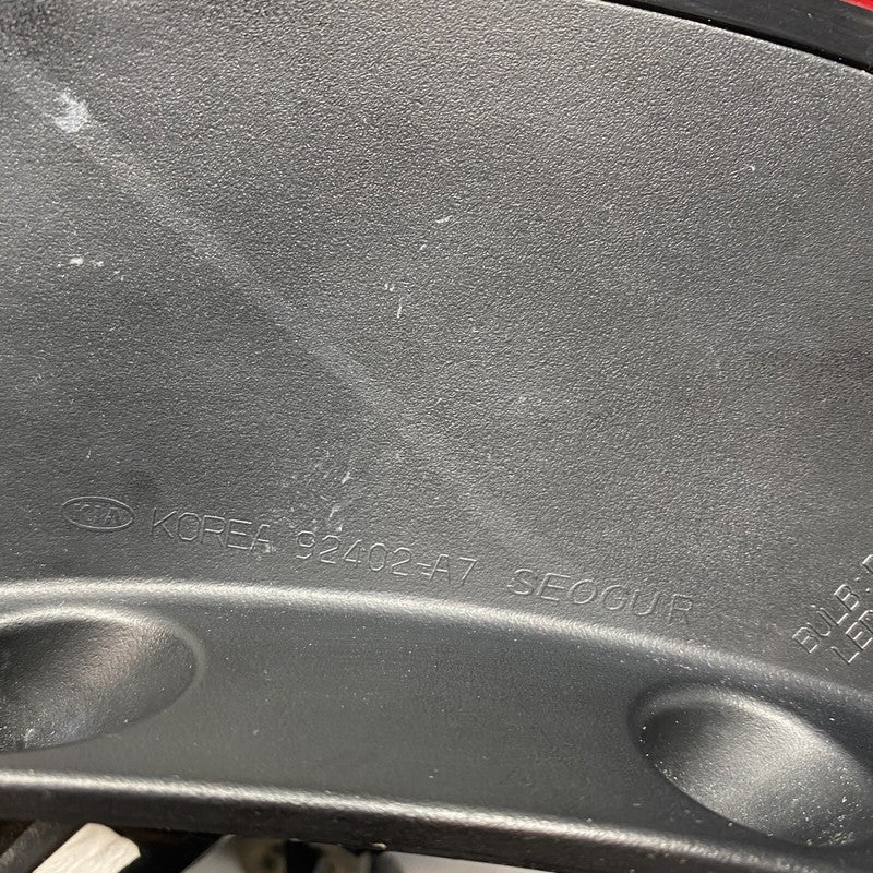 KIA FORTE TAIL LIGHT RIGHT PASSENGER SIDE 92402-A7 2014 2015 2016 2017