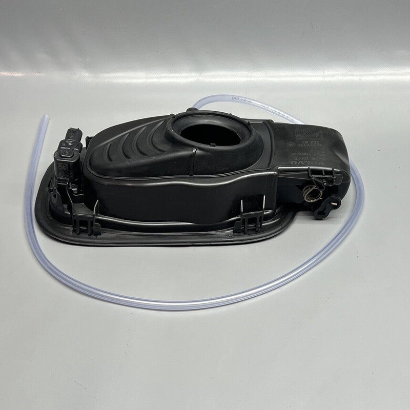 32227338 VOLVO XC60 FUEL POCKET 2018 2019 2020 2021 2022 OEM 32227338