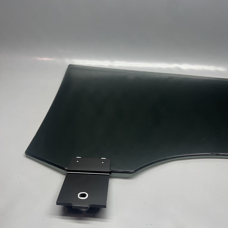 1805871-00-E TESLA CYBERTRUCK EVEREST DOOR GLASS RIGHT 2024 2025 OEM 1805871-00-E