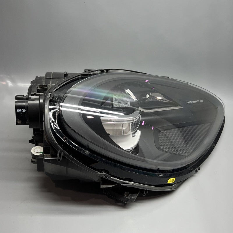 95B941010AR PORSCHE MACAN HEADLIGHT RIGHT PASSENGER FULL LED 2019 2020 2021 OEM 95B941010AR