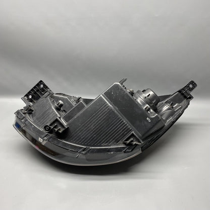 92102-B2 KIA SOUL HEADLIGHT RIGHT PASSENGER 2014 2015 92102-B2 HALOGEN OEM