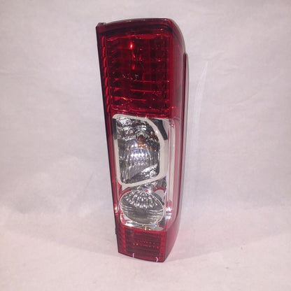 RAM PROMASTER RIGHT SIDE TAIL LIGHT 2014 2015 2016 OEM CRACKED