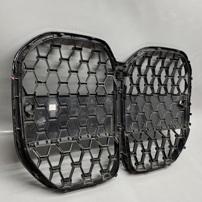 5113192976-10 BMW M3 M4 FRONT BUMPER GRILLE 2021 2022 2023 OEM 5113192976-10