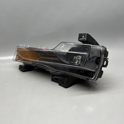 1077391-00-F TESLA MODEL 3 FOG LIGHT LEFT DRIVER 2017 18 19 20 21 22 2023 OEM 1077391-00-F
