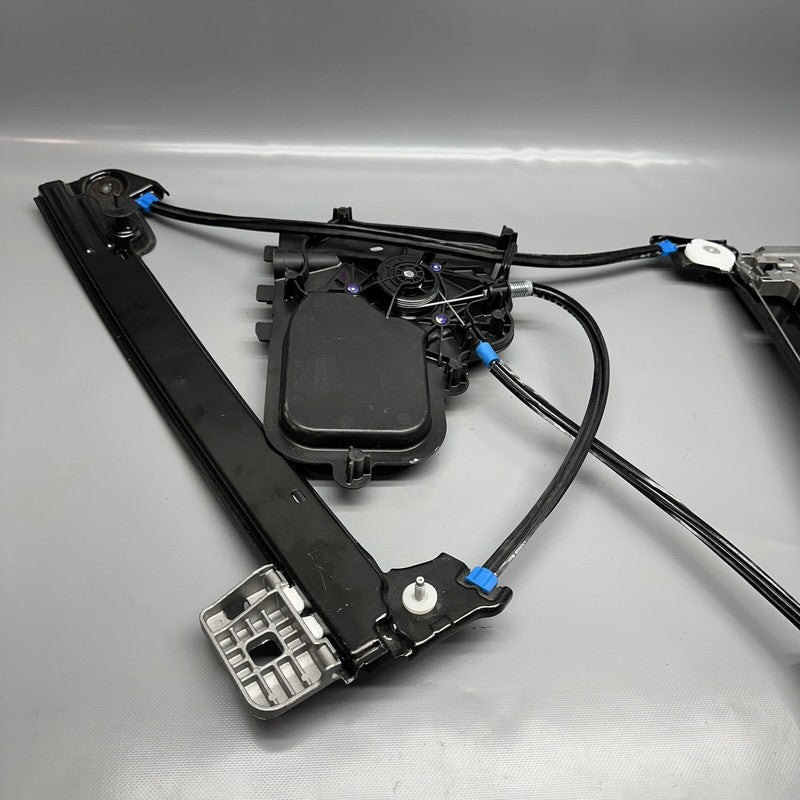 1096621-00-L TESLA MODEL 3 WINDOW REGULATOR RIGHT FRONT 2017 2018 2019 2020 1096621-00-L OEM