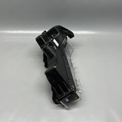 1077391-00-F TESLA MODEL 3 FOG LIGHT LEFT DRIVER 2017 18 19 20 21 22 2023 OEM 1077391-00-F