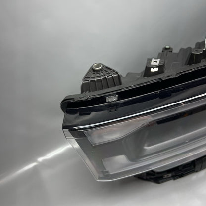 68360179AD RAM 2500 3500 HEADLIGHT LEFT DRIVER 2020 2021 2022 2023 2024 68360179AD LED OEM