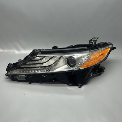 TOYOTA CAMRY HEADLIGHT LEFT DRIVER 2018 2019 2020 3 STRIPE DRL