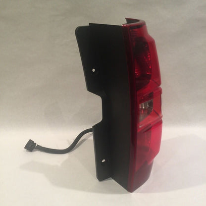 CHEVY SUBURBAN TAHOE TAIL LIGHT RIGHT 2007 2008 2009 2010 2011 2012 2013 2014