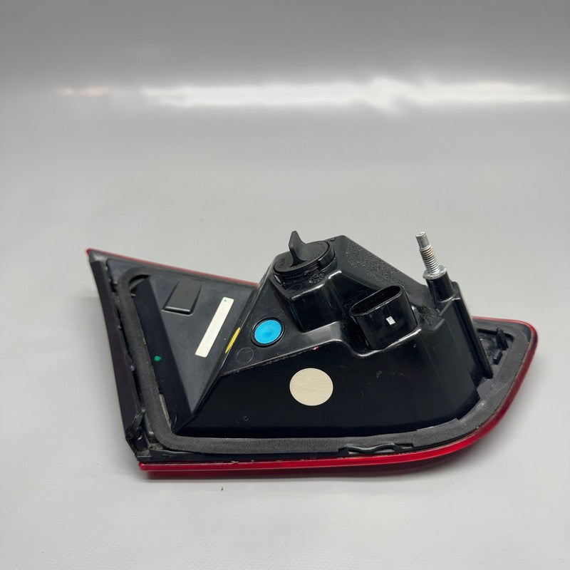 MASERATI GHIBLI TAIL LIGHT INNER RIGHT PASSENGER 2014 2015 2016 2017 2