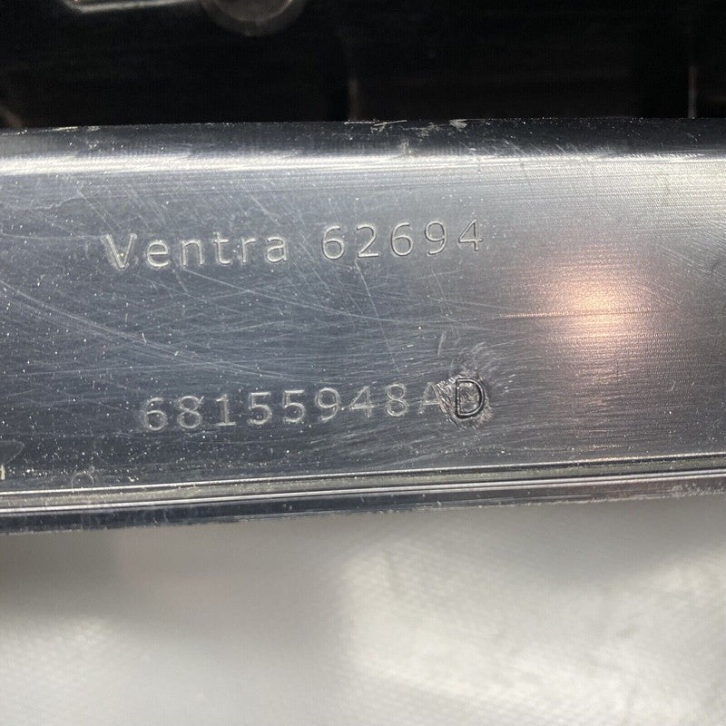 68155948AD DODGE DURANGO TAIL LIGHT RIGHT PASSENGER 68155948AD 2014 2015 2016 2017 2018 OEM