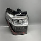 TOYOTA 4 RUNNER TAIL LIGHT LEFT DRIVER 2017 18 19 20 21 22 23 2024 OEM
