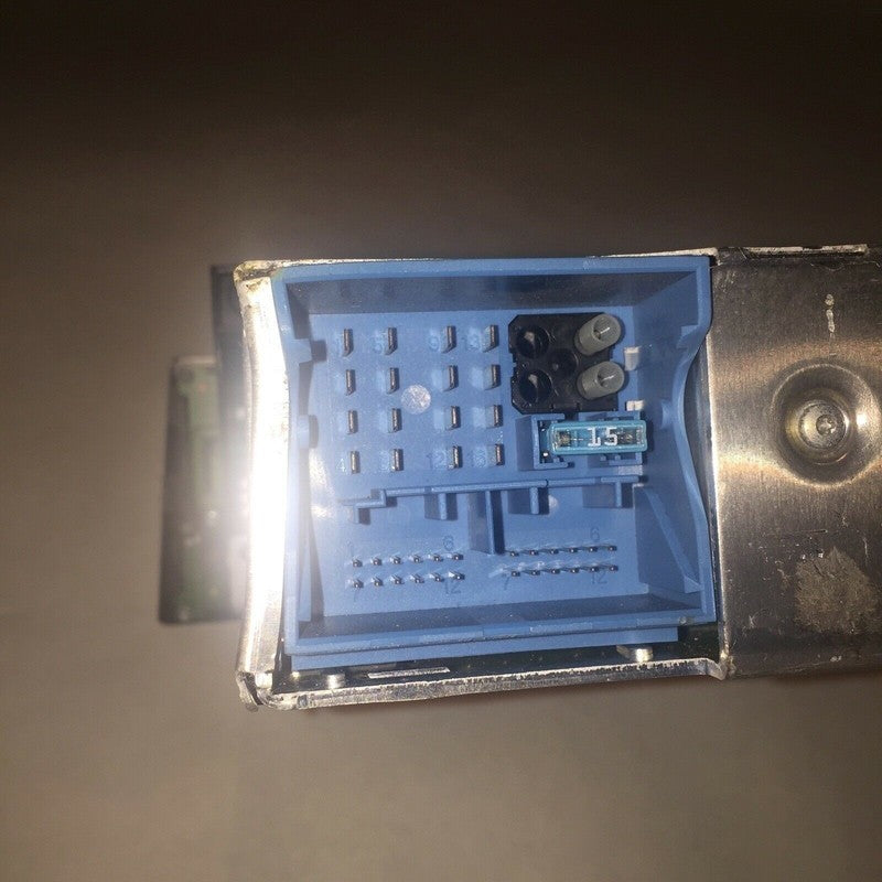 65129242505-01 BMW X1 RADIO PROFFESIONAL CD PLAYER SATELLITE 2010 2011 2012 OEM