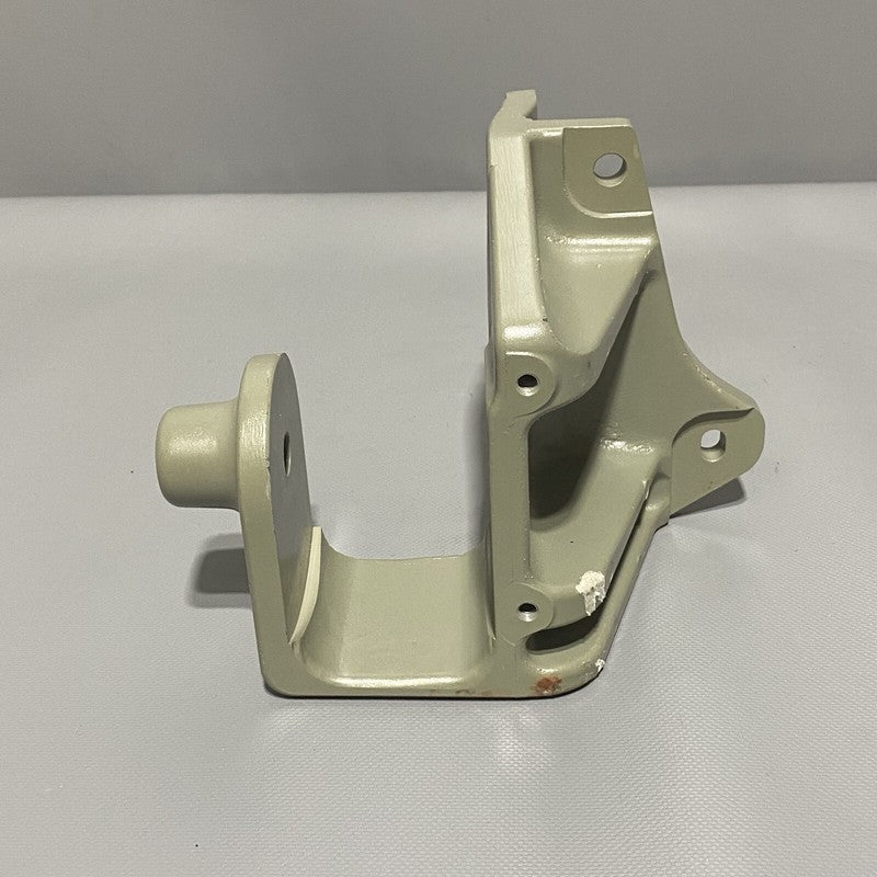 1031049-S0-E TESLA MODEL S BRAKET MOTOR MOUNT RIGHT REAR 2012 2013 2014 2015 2016 OEM