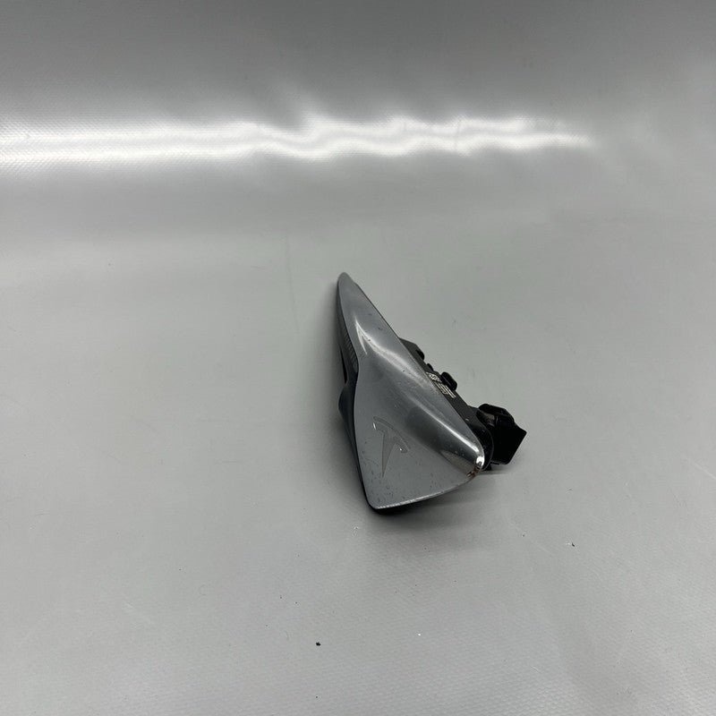 1125107-77-E TESLA MODEL 3 FENDER CAMERA MARKER RIGHT 2018 2019 2020 2021 1125107-77-E