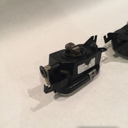 2158200556 MERCEDES BENZ CL500 FOG LIGHT LEFT AND RIGHT SIDE  CL CLASS 2000 2001 2002 OEM