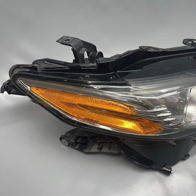 TOYOTA CAMRY HEADLIGHT RIGHT PASSENGER 2018 2019 2020 LED OEM 3 TRIPE 