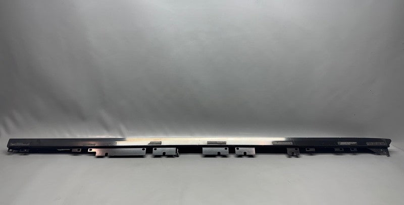 TESLA CYBERTRUCK HORIZONAL GUIDE RAIL RIGHT 2024 2025 OEM 1852128-98-D