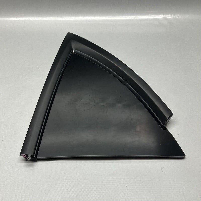 1495741-00-H TESLA MODEL Y QUARTER GLASS LEFT REAR 2020 2021 2022 2023 OEM 1495741-00-H
