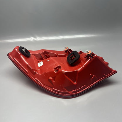 740 BMW 740 TAIL LIGHT RIGHT PASSENGER 2009 2010 2011 2012 LED OEM
