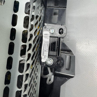 1045006-00-D TESLA MODEL X TOUCH SCREEN MAIN CONTROL UNIT 2016 2017 2018 2019 2020 OEM