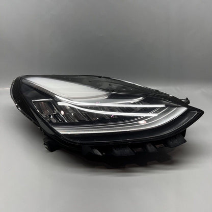 1077372-00-L TESLA MODEL 3 HEADLIGHT RIGHT PASSENGER LED 2017 2018 2019 2020 OEM 1077372-00-L