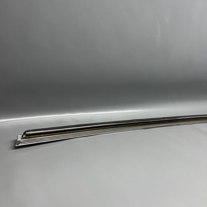 1032249-00-J TESLA MODEL X DOOR MOLDING LEFT REAR 2015 16 17 18 19 20 2021 OEM 1032249-00-J