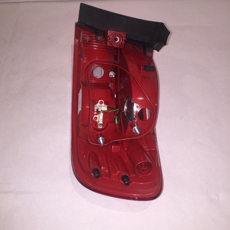AUDI A4 TAIL LIGHT LEFT DRIVER SIDE 2009 2010 2011 2012 OEM