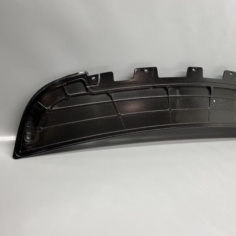 1048429-00-B TESLA MODEL X TAILGATE SPOILER WING 1048429-00-B 2016 2017 2018 2019 2020 OEM