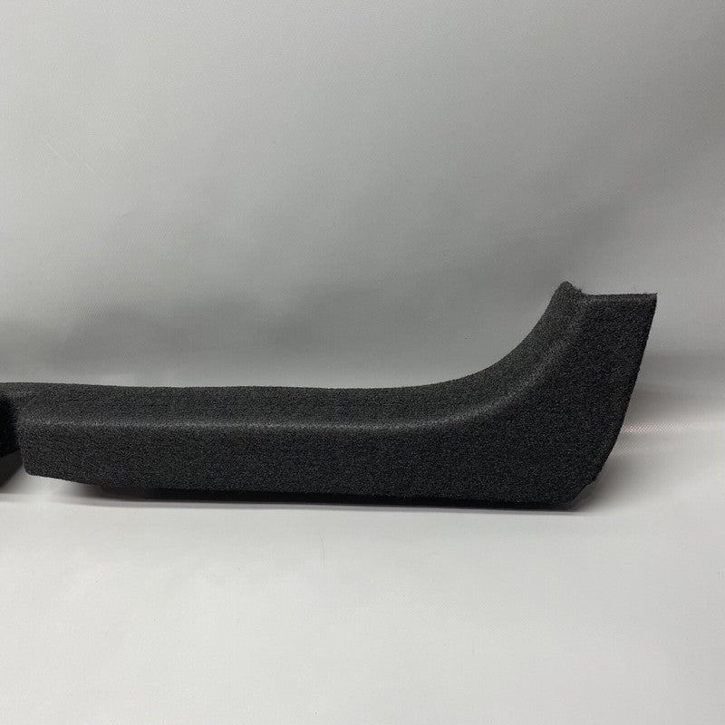 1492953-00-C TESLA MODEL Y TRIM MOUNT TRUNK BRACKET LEFT REAR 1492953-00-C 2020 2021 2022 OEM