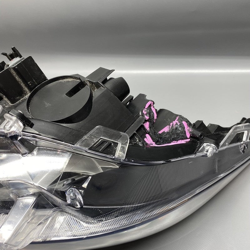 RAV 4 TOYOTA RAV 4 HEADLIGHT RIGHT PASSENGER 2019 2020 2021 2022 LED OEM