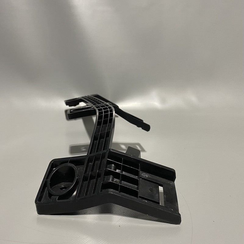 1046959-00-F TESLA MODEL X HEADLIGHT BRACKET INNER RIGHT 2016 2017 2018 2019 2020 