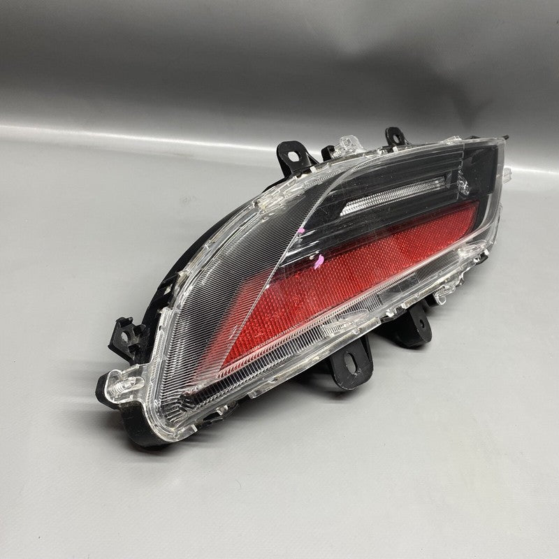 TOYOTA VENZA BUMPER SIGNAL LIGHT LEFT DRIVER 2021 2022 OEM 