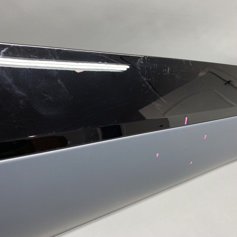 J9D3-21064-A JAGUAR I-PACE DOOR MOLDING RIGHT FRONT J9D3-21064-A 2018 2019 2020 OEM