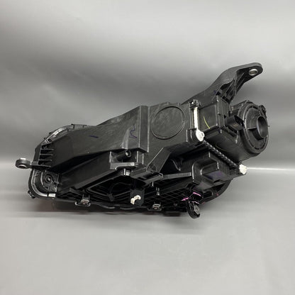 A1679060205 MERCEDES BENZ GLE350 HEADLIGHT RIGHT PASSENGER 2020 2021 2022 A1679060205 LED