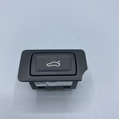 4G0959831C AUDI Q5 LIFT GATE SWITCH BOTTOM 4G0959831C 2018 2019 2020 OEM