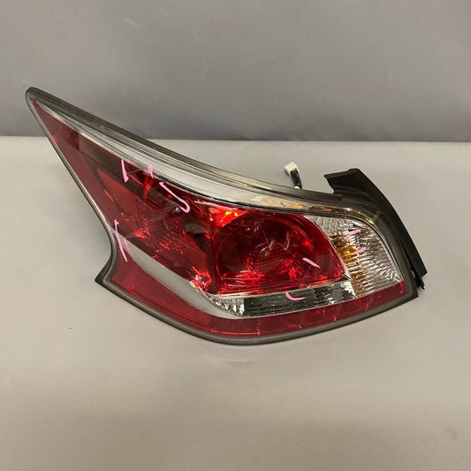 NISSAN ALTIMA TAIL LIGHT LEFT DRIVER 2013 2014 2015 SEDAN OEM