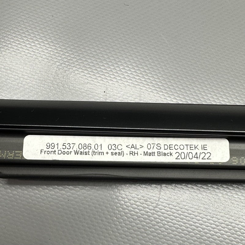 99153708601 PORSCHE 911 CAYMAN 718 DOOR MOLDING RIGHT FRONT 2017-2023 OEM 99153708601