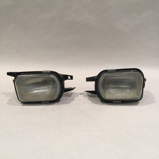 2158200556 MERCEDES BENZ CL500 FOG LIGHT LEFT AND RIGHT SIDE  CL CLASS 2000 2001 2002 OEM