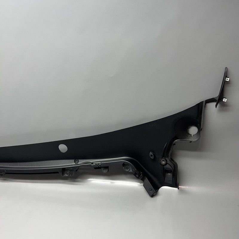 1081676-00-H TESLA MODEL 3 WINDSHIELD WIPER COWL SCREEN PANEL 2017 18 19 20 21 22 2023 OEM