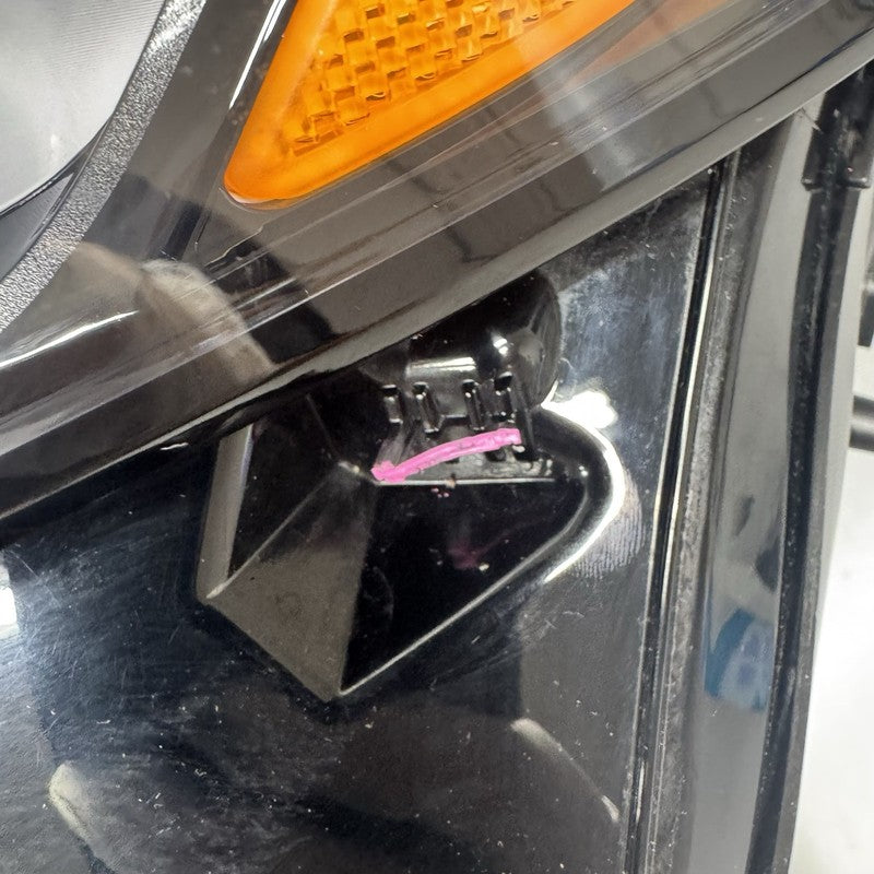 42825397 CHEVY BOLT EUV HEADLIGHT LEFT DRIVER FULL LED OEM 2022 2023 