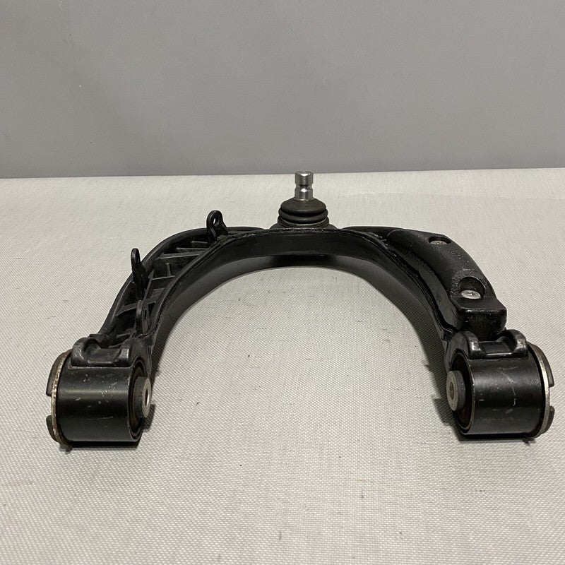 1044321-00-G TESLA MODEL 3 UPPER CONTROL ARM LEFT FRONT 1044321-00-G OEM 2017 2018 2019 2020
