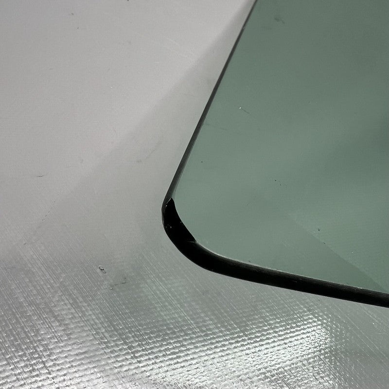 43R-004530 TESLA MODEL 3 DOOR GLASS RIGHT FRONT 2017 2018 2019 2020 OEM 43R-004530