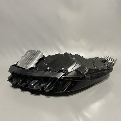 1077372-00-L TESLA MODEL 3 HEADLIGHT RIGHT PASSENGER LED 1077372-00-L 2017 2018 2019 2020 OEM