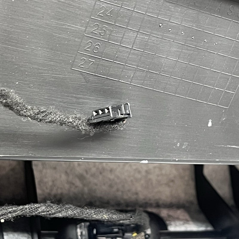 1819233-00 TESLA CYBERTRUCK DOOR PANEL LEFT REAR 2024 2025 OEM 1819233-00