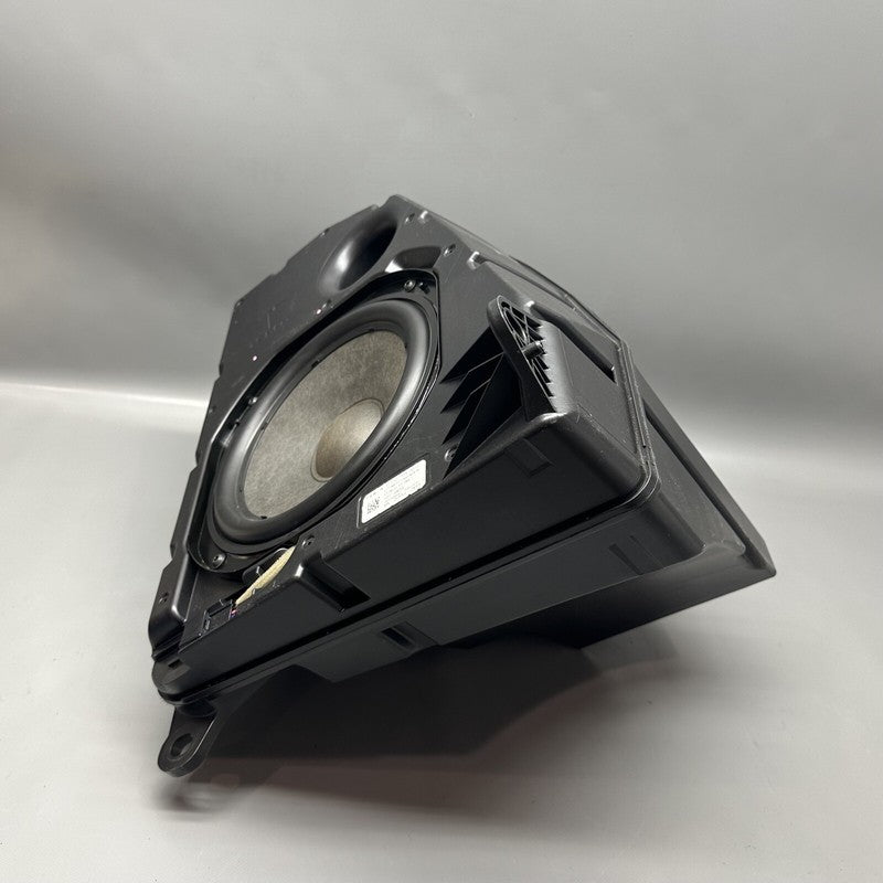 1507154-00-D TESLA MODEL Y SUBWOOFER BASSBOX 2020 2021 2022 2023 OEM 1507154-00-D
