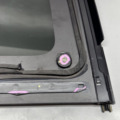 1495740-00-E TESLA MODEL Y QUARTER GLASS LEFT REAR 2020 2021 2022 2023 OEM 1495740-00-E