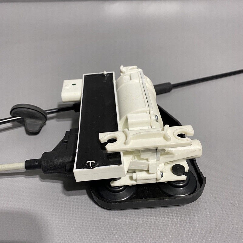 1126200-00-B TESLA MODEL X DOOR LATCH LOCK RIGHT FRONT 2016 20117 2018 2019 2020 OEM